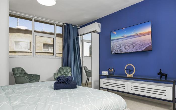 IB Properties Suites