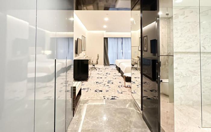 The Face Hotel by Kimiro｜KLCC双子塔·51层无边泳池【双床房+免费停车】