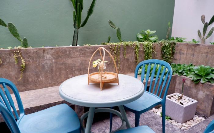 Redpanda Hostel & Cafe