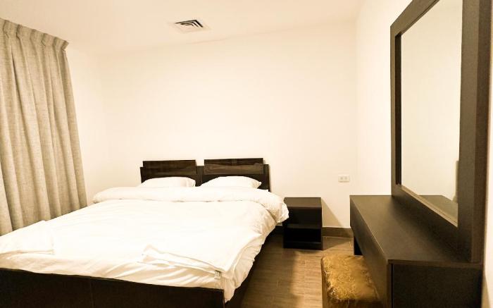 Central Apartment For Rent 24