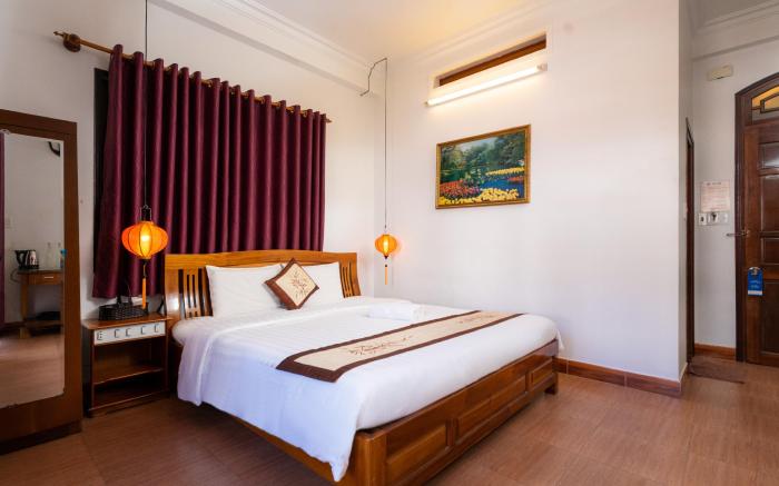 HOẠ MY HOTEL