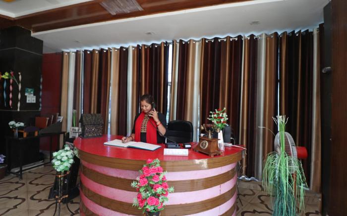 Ugte Hotel And Restaurant