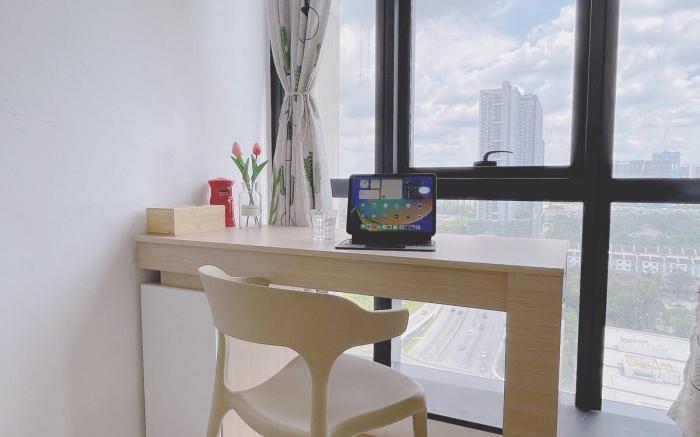 FREE Parking 2BR 1 Min walk Pavilion2 REVO L12