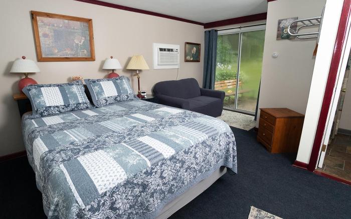 Governor's Rock Motel