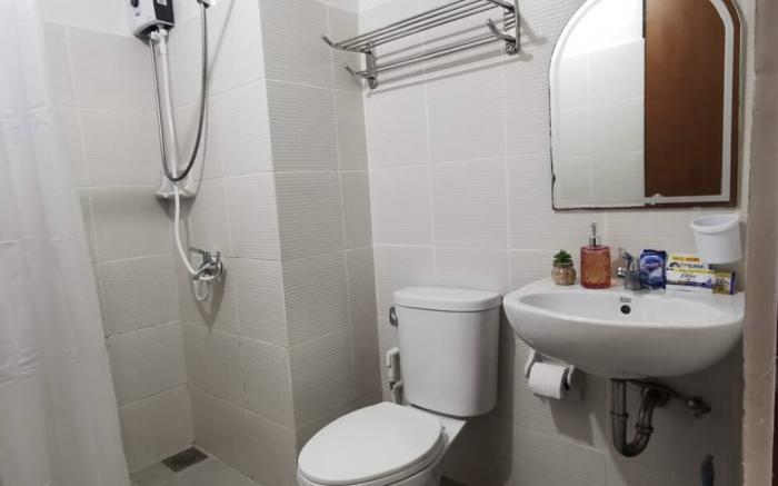 Studio Type Condo with Pool & Garden Facilities