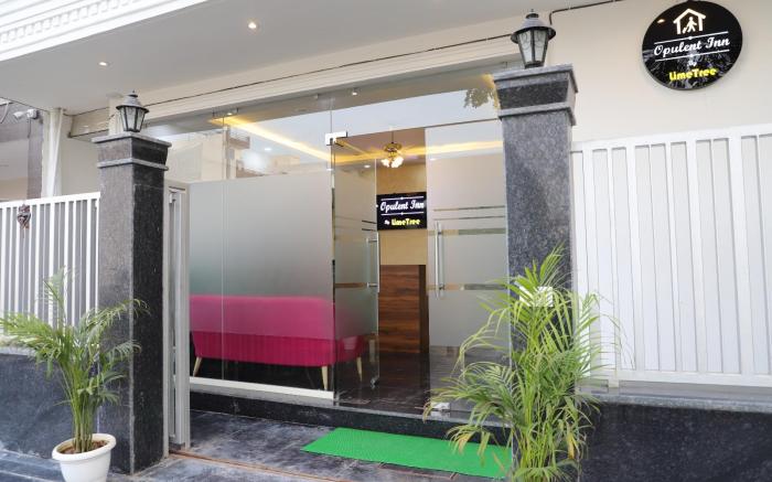 Opulent Inn By Lime Tree Hotels
