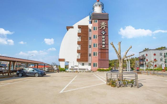 Subi Beach Castle