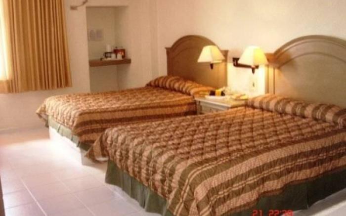Hotel & Suites Real del Lago