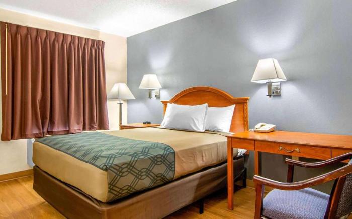 Days Inn by Wyndham Helen