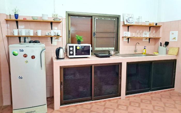  Adjoining house for 10 guests 