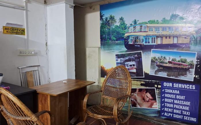 Vellakkinar Residency 