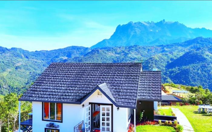 Family Cottage Hounon White chimney - Mt Kinabalu 