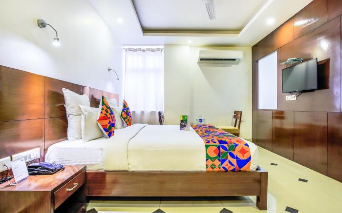 FabHotel Tipsyy Inn Suites