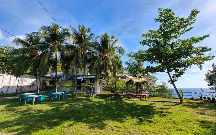 Oslob Seacoast Resort