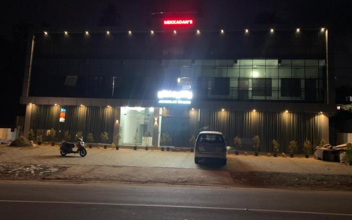 Hollywood Rooms Wayanad