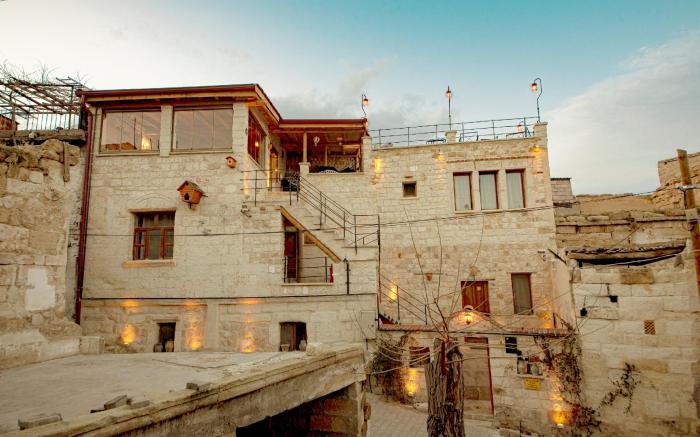Zula Cave House