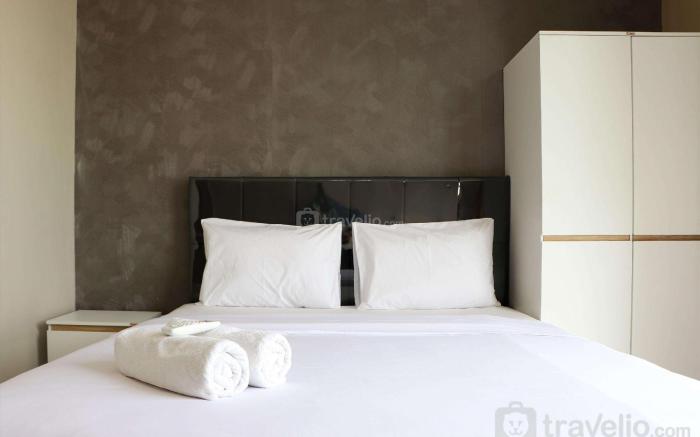 Spacious 3BR Ciputra International Apt By Travelio