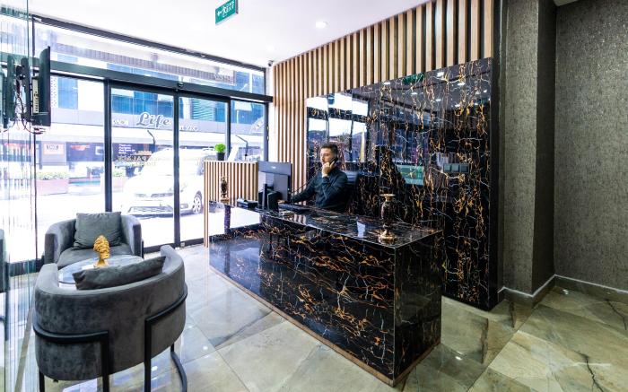 BLACK PALACE HOTEL