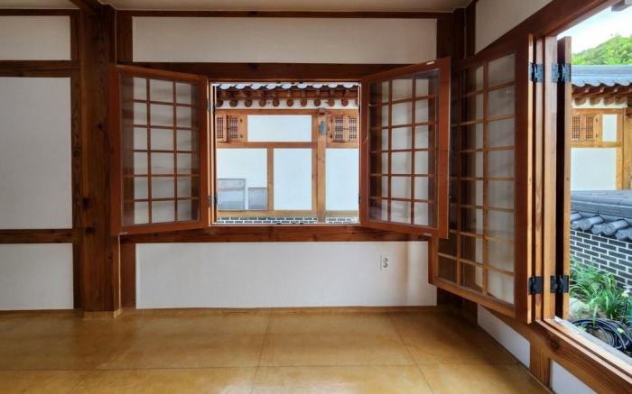 Iga Hanok-Awarded Architectural Culture Award