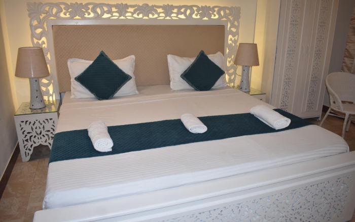 Lillywoods NV Beach Resort