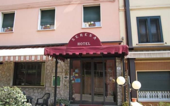Hotel Serena