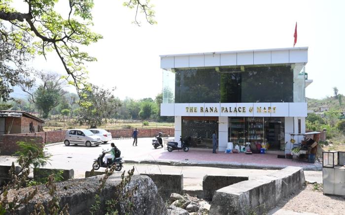 Hotel O The Glide Inn Hotel & Restaurant