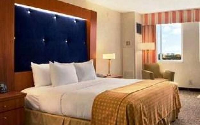 DoubleTree by Hilton Hotel Deerfield Beach - Boca Raton