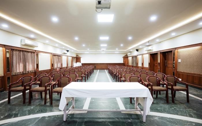 Rupis Resort near Udaipur Airport