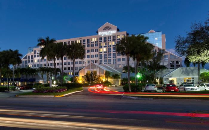 DoubleTree by Hilton Hotel Deerfield Beach - Boca Raton