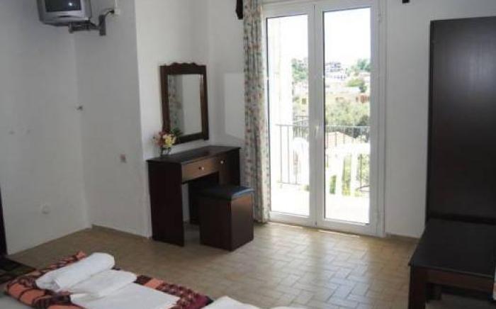 Nimfi Hotel, Skiathos