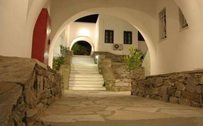 Parian Village Beach Hotel - Adults Only