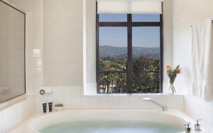 Juniper Hotel Cupertino A Curio Collection By Hilton
