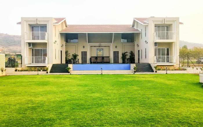 Isola Luxury Farm Suites