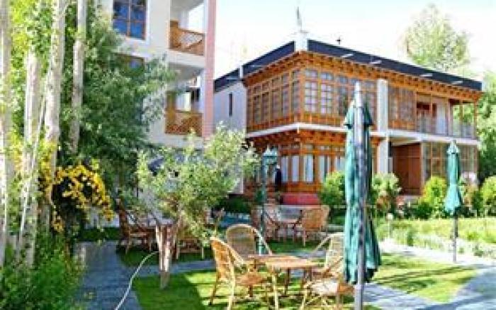 Hotel Ladakh Greens