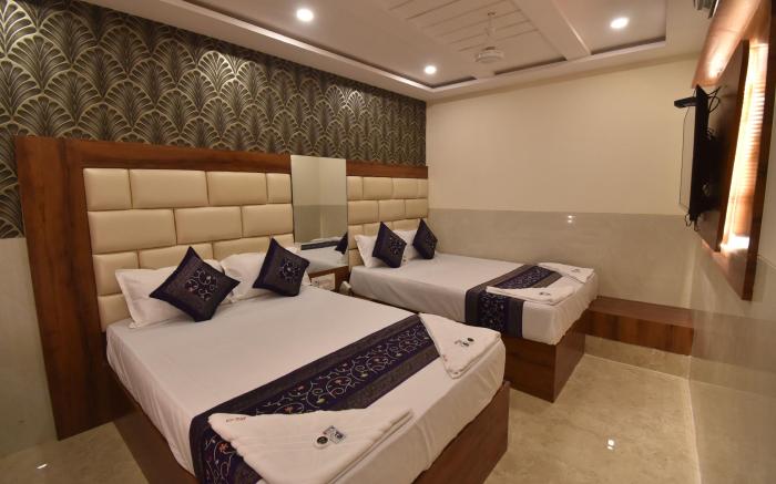 Hotel Dream Palace Residency