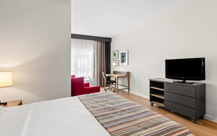 Country Inn & Suites by Radisson, Roanoke, VA