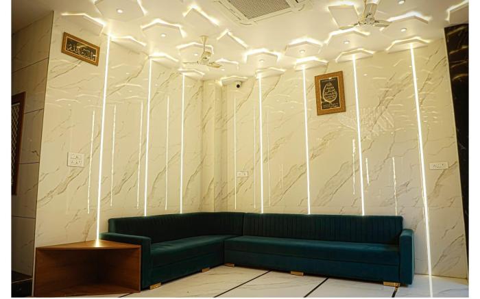 Hotel Qadri 4 Min Distance from Dargah