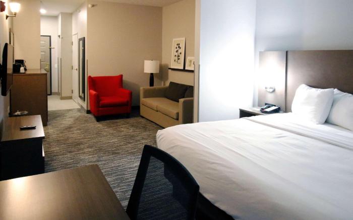 Country Inn & Suites by Radisson, Council Bluffs, IA