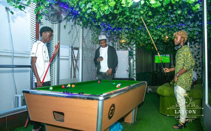 Laycon Hotel & Suites