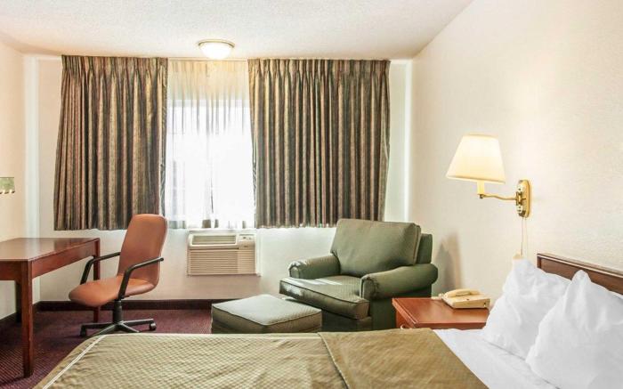 Rodeway Inn & Suites Hwy 217 & 26 W