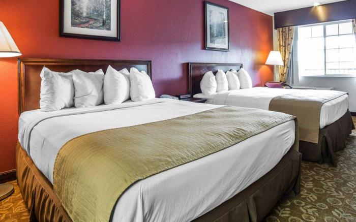 Quality Inn & Suites Minden
