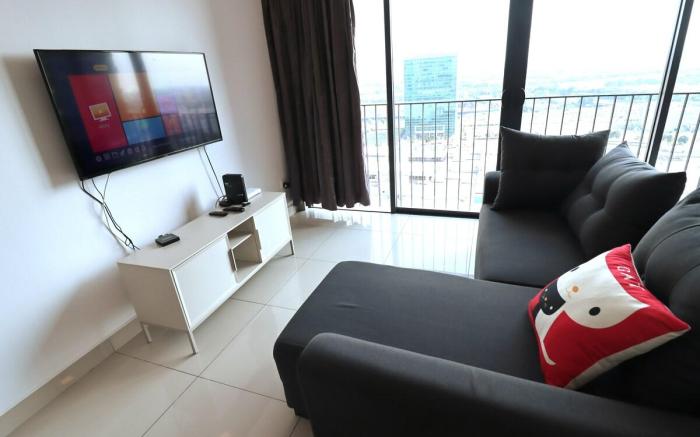 Lovely Suite For four  [Setia City Convention]