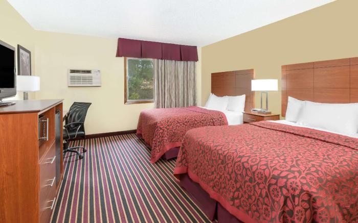 Days Inn by Wyndham Newton