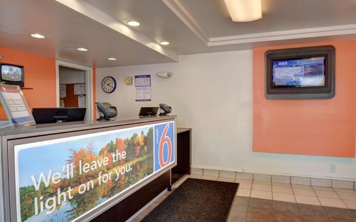 Motel6 Chicopee, MA - Springfield