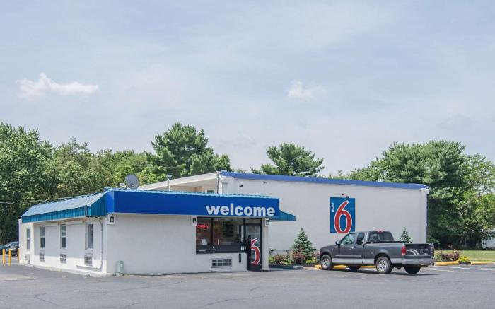 Motel 6 Glassboro, NJ - Rowan University