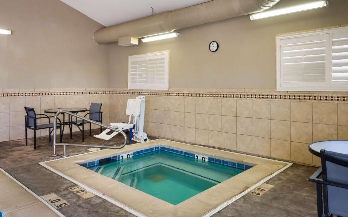 Best Western PLUS Landmark Hotel
