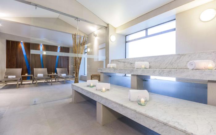 NH Collection Bogota Teleport Royal