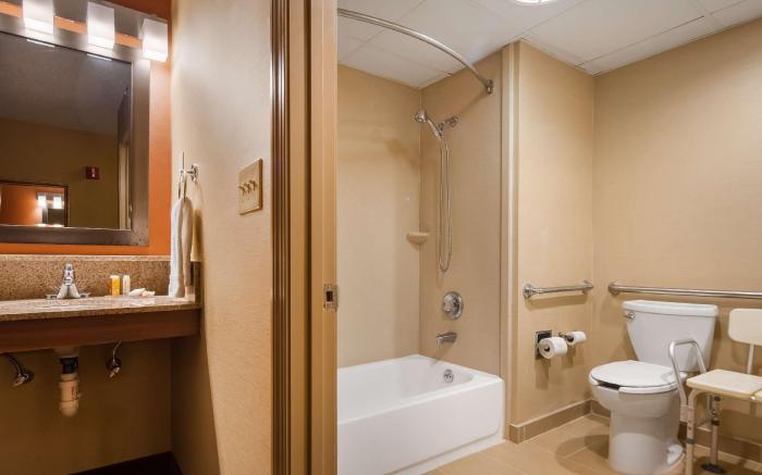 Best Western The Inn at Sharon/Foxboro