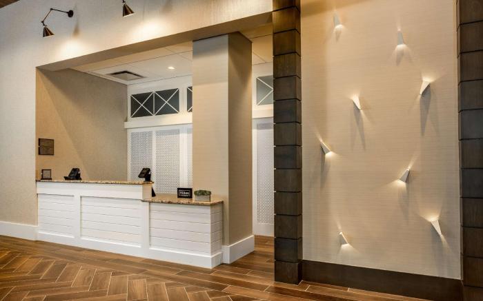 Homewood Suites by Hilton Teaneck Glenpointe