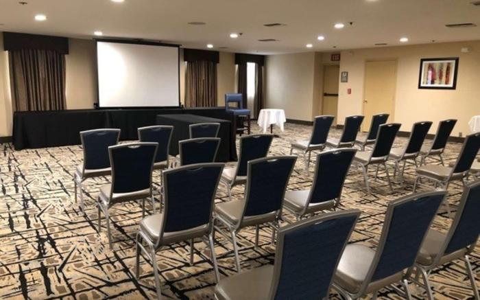 Best Western Plus Heritage Inn